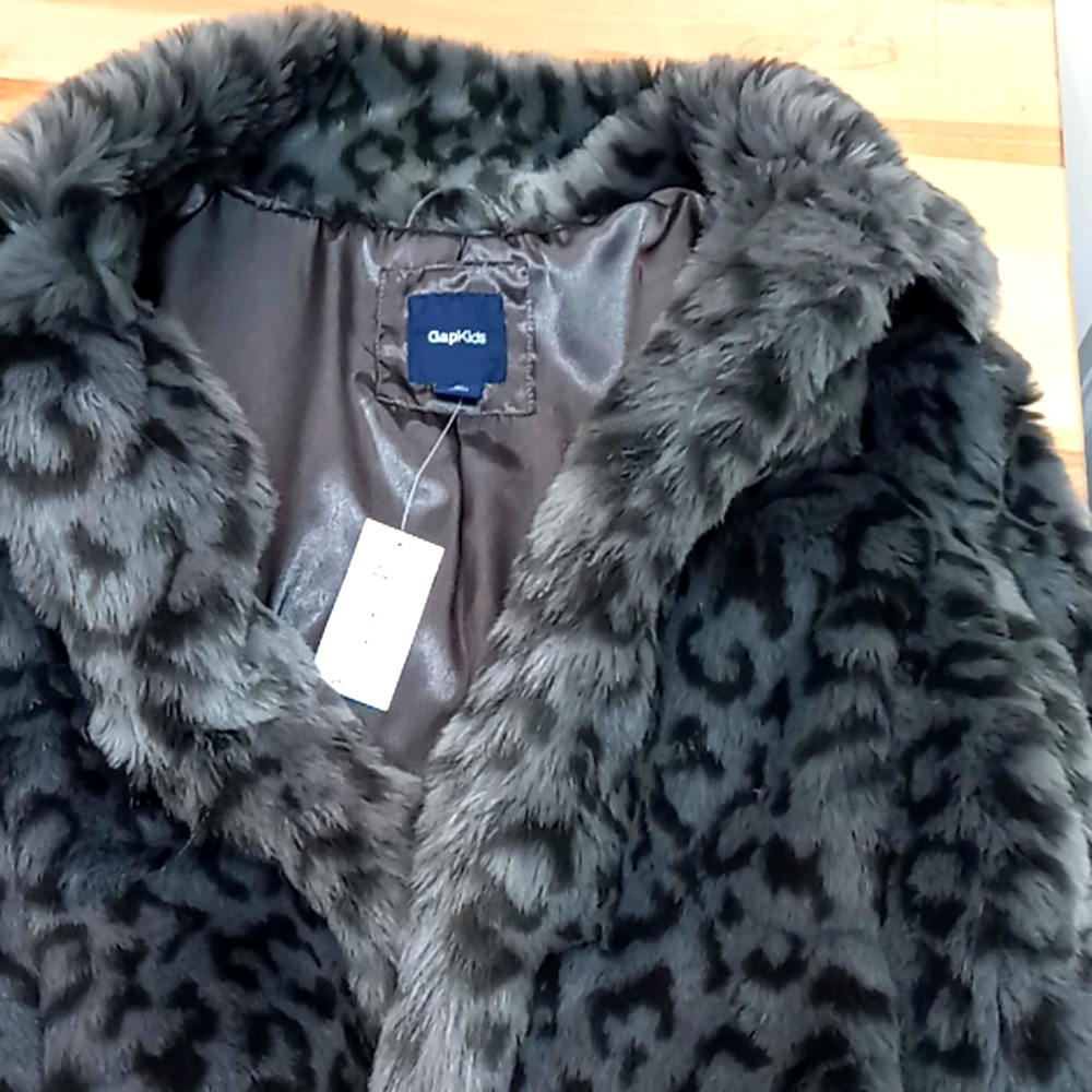 Winter faux leopard child coat